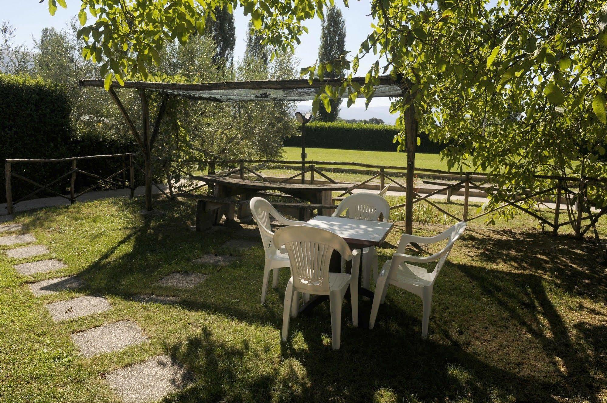 Agriturismo La Mora Assisi Exterior photo